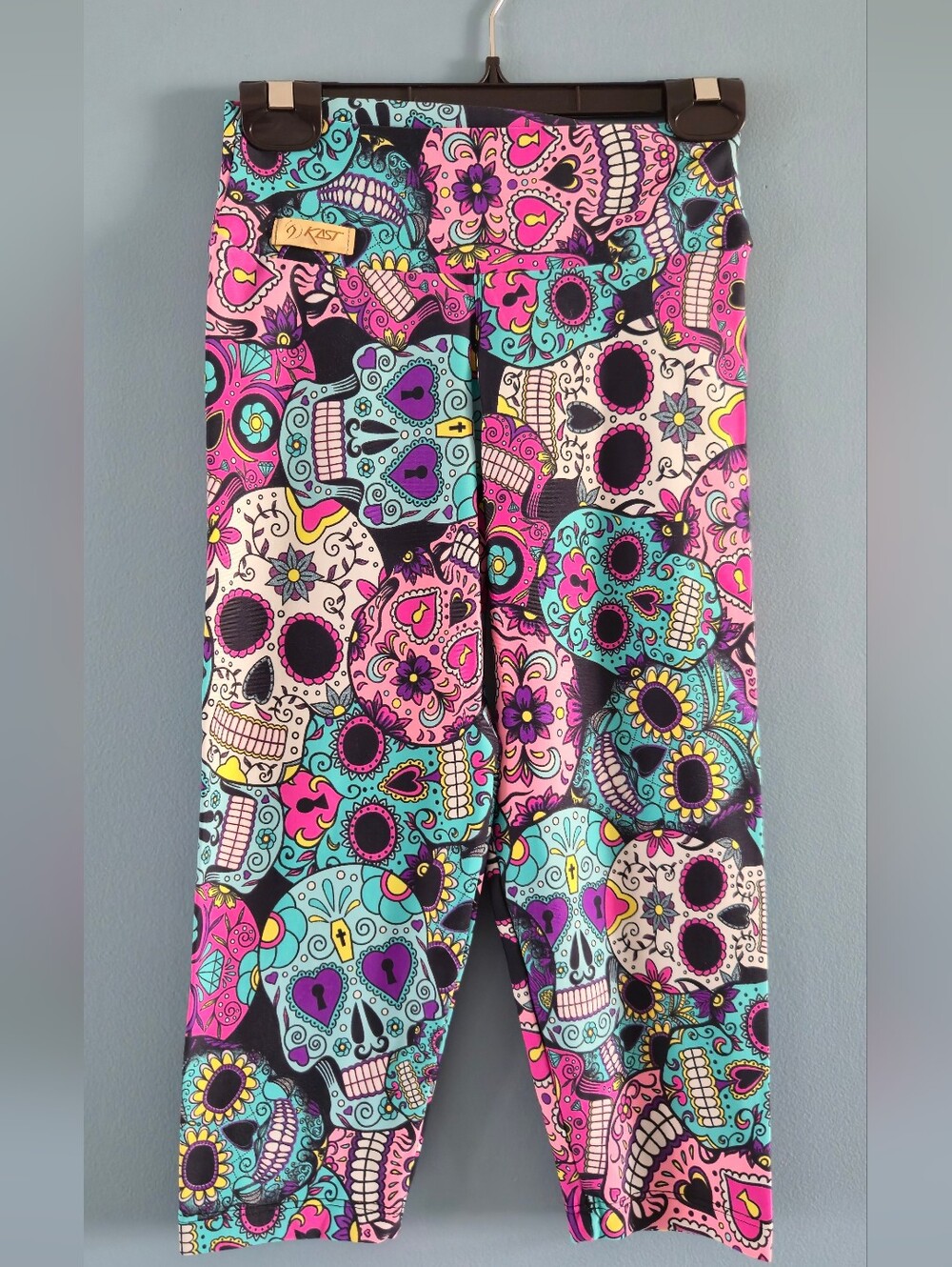 Sugar Skull Print Capri Leggings Small
